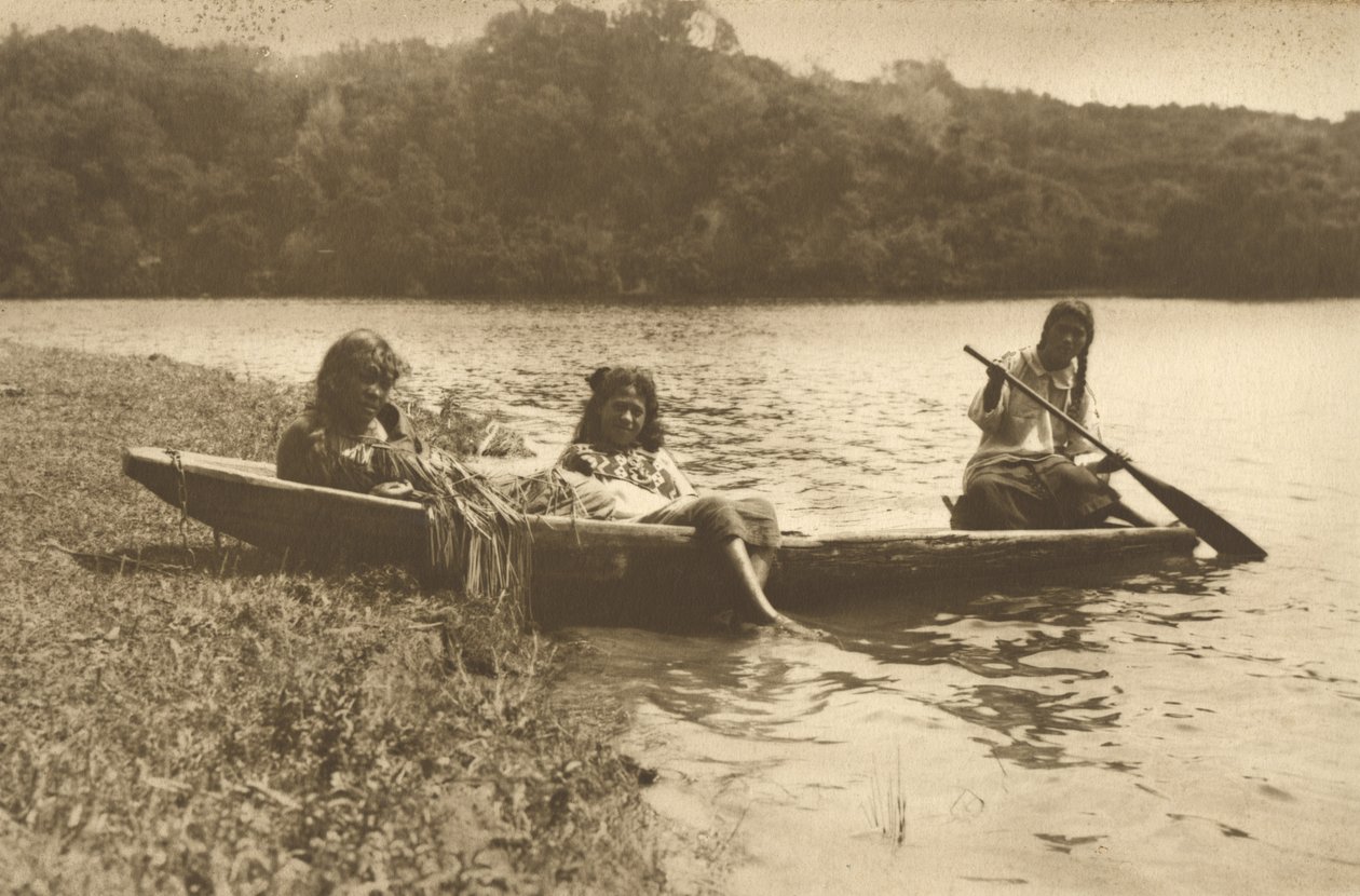 Waka, lac Rotoiti, c.1915 - Edward Payton