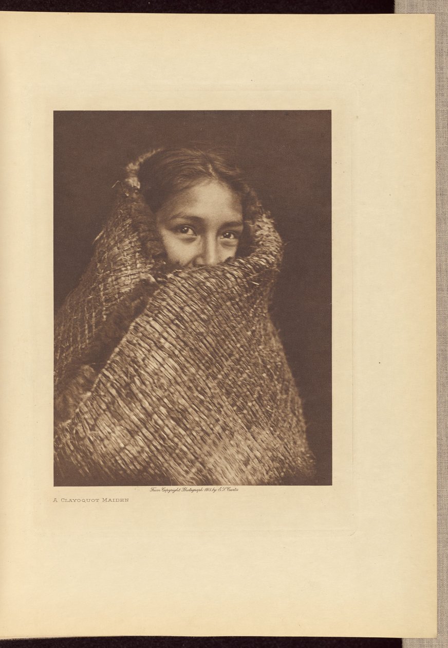 Une jeune fille de Clayoquot - Edward S. Curtis