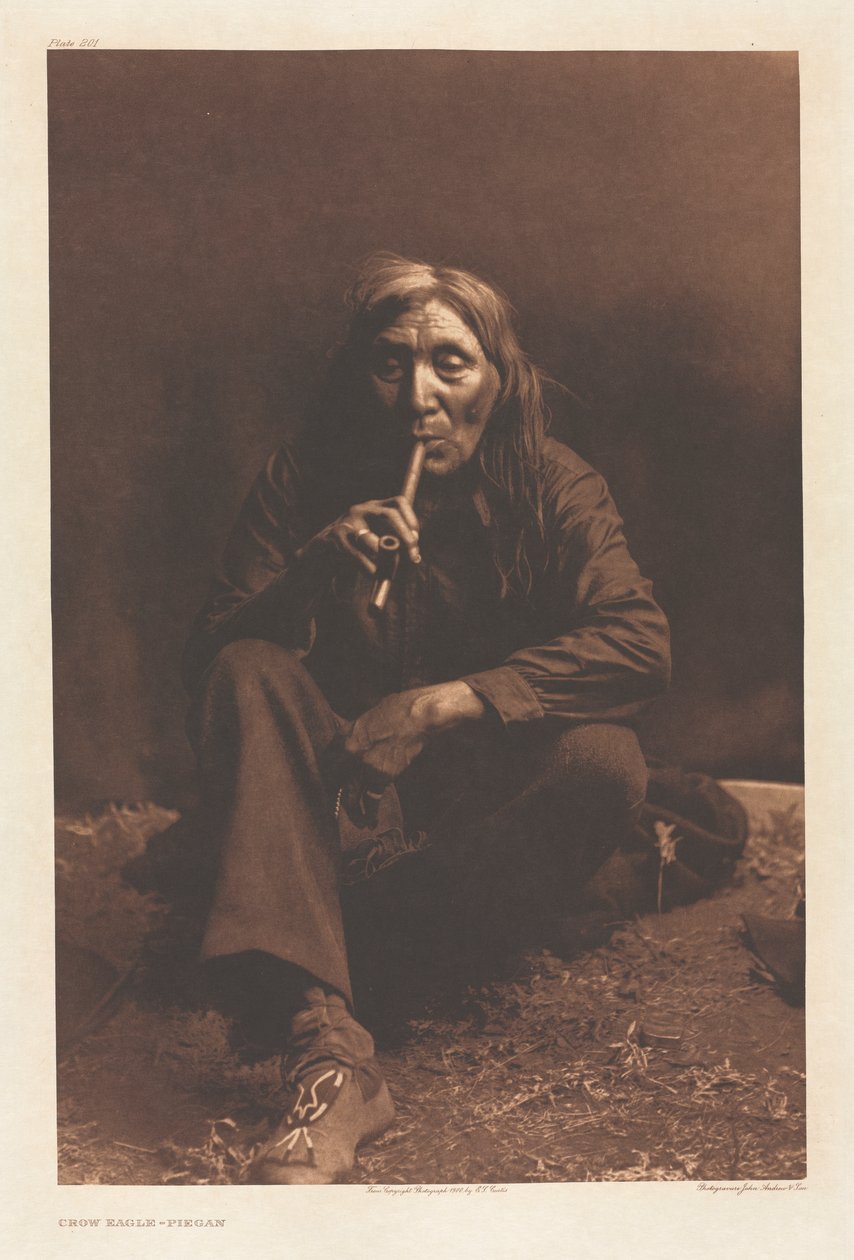 Portfolio VI, Planche 201: Aigle corbeau--Piegan - Edward S. Curtis