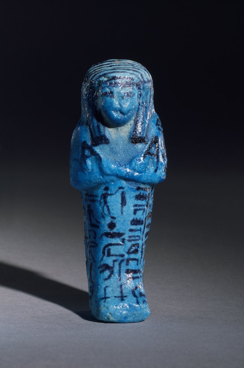 Figurine inscrite pour le prêtre d
