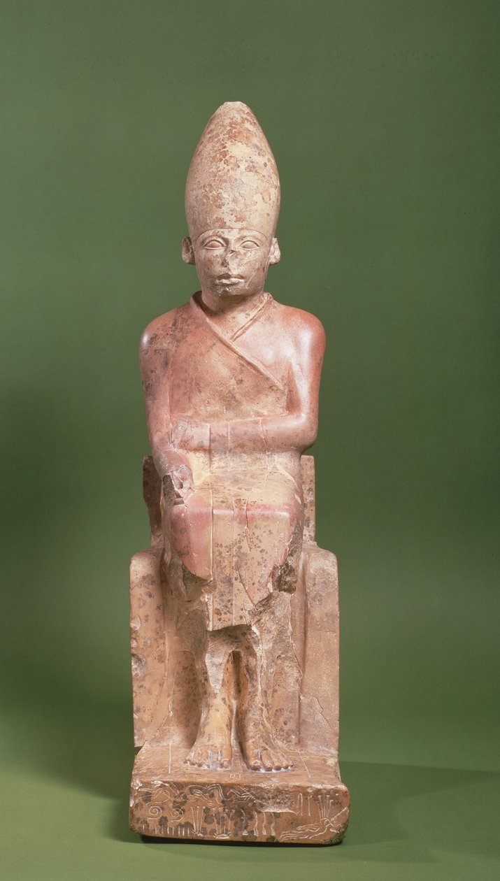 Statue assise du pharaon Khasekhem avec des ennemis conquis gravés autour de la base, trouvée à Hiérakonpolis, vers 2700 av. J.-C. - Egyptian 2nd Dynasty