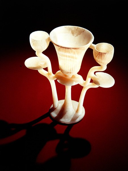 Lampe en forme de trois fleurs de lotus, de la tombe de Toutankhamon, Nouvel Empire - Egyptian 18th Dynasty