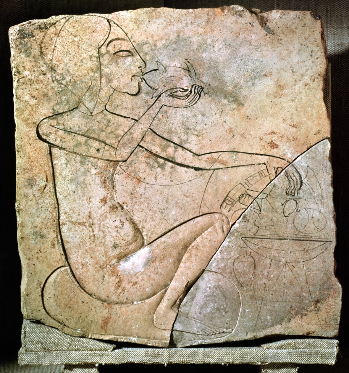 Relief représentant une princesse mangeant un canard rôti, du Palais Nord à Tell El-Amarna, Nouvel Empire, vers 1353-1337 av. J.-C. - Egyptian 18th Dynasty