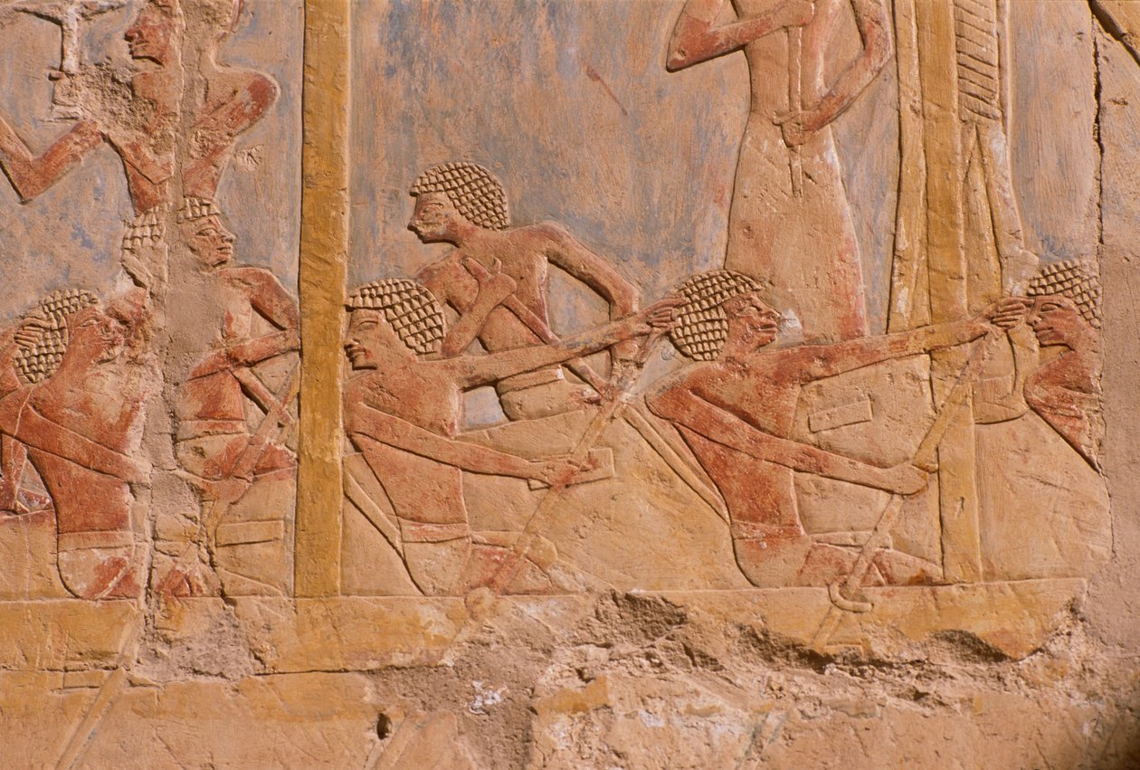 Relief représentant des hommes ramant sur un bateau (détail) - Egyptian 18th Dynasty