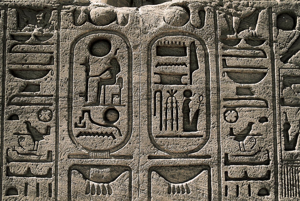Antiquité égyptienne : relief du temple de Ramsès II. 1271-1256 av. J.-C., Abou Simbel, Assouan, Égypte - Egyptian 19th Dynasty
