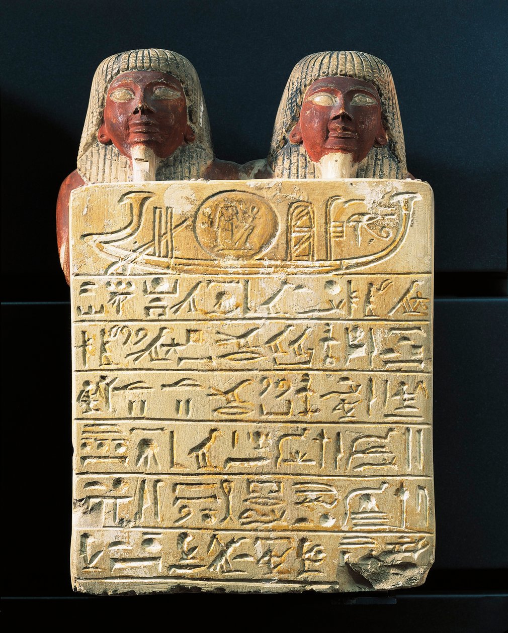 Stèle calcaire de Dydy et de son fils Pendua, maîtres charpentiers, offrant un hymne au dieu soleil Râ, de Deir el-Médina - Egyptian 19th Dynasty