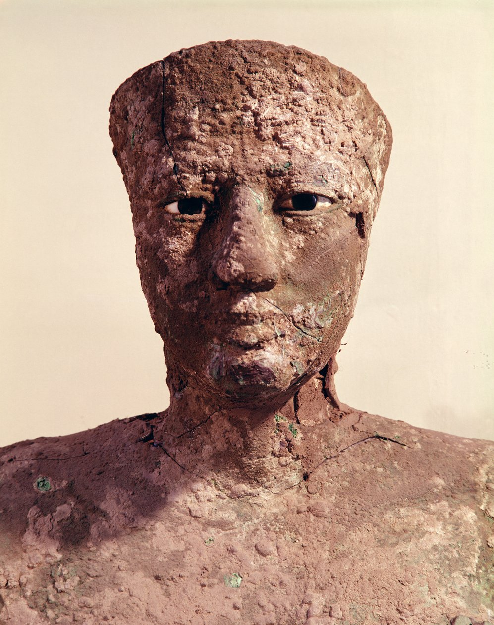 Statue de Pépi Ier (2289-2255 av. J.-C.) détail de la tête, trouvée à Hiérakonpolis, vers 2281-2241 av. J.-C. - Egyptian 6th Dynasty
