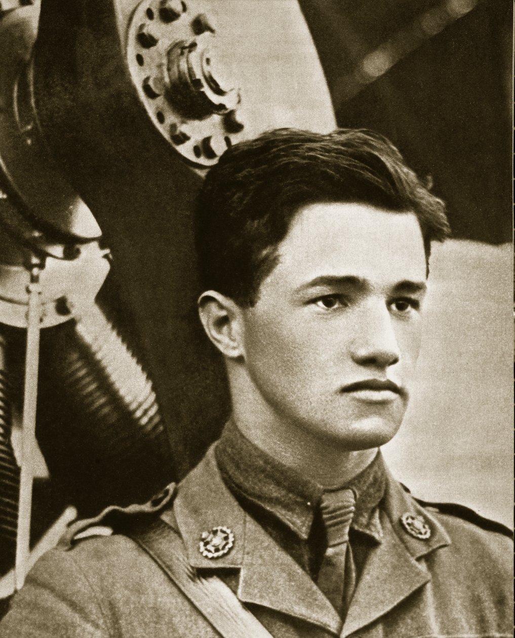 Garçon devenu une étoile combattante (photogravure) - English Photographer
