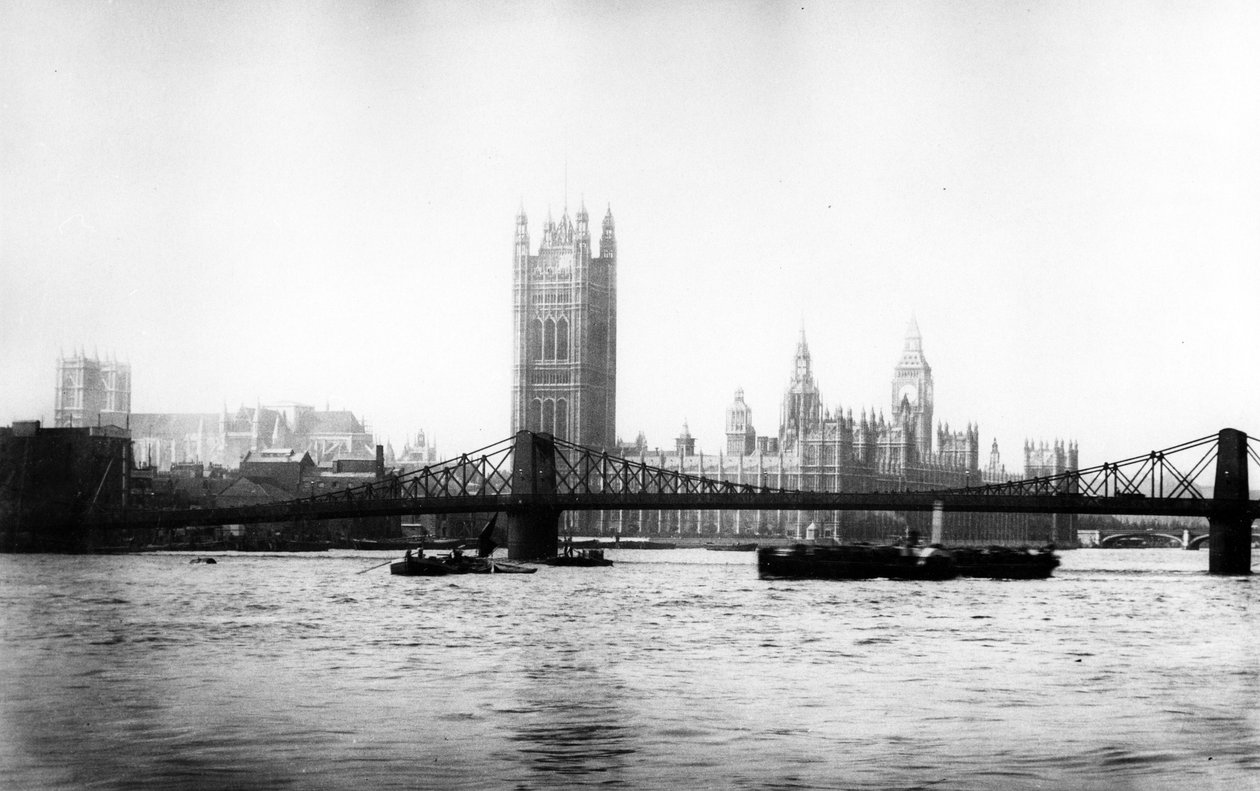 Pont de Lambeth et le Palais de Westminster, fin du 19ème siècle - English Photographer