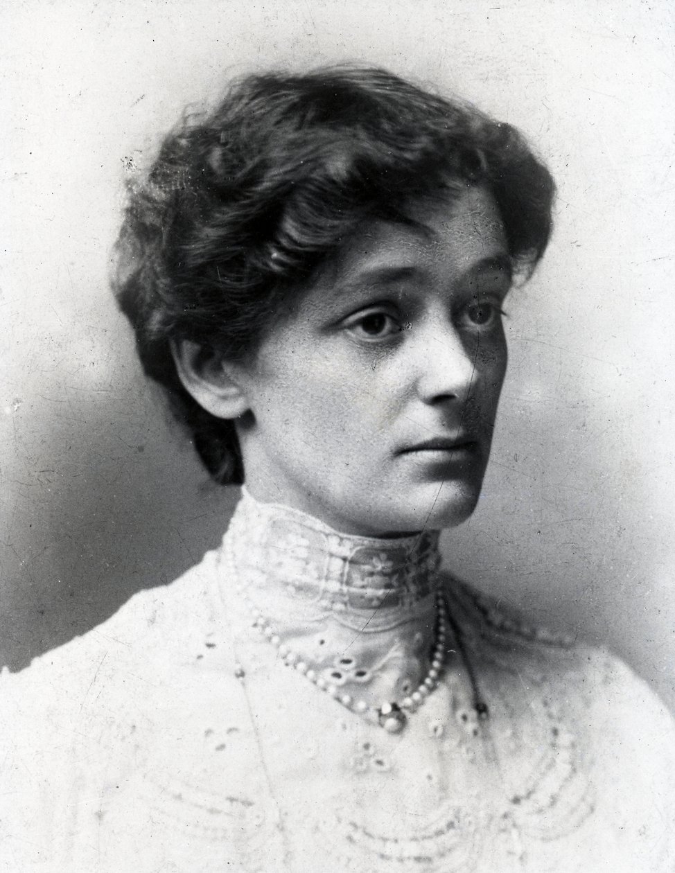 Nellie Cecil - English Photographer