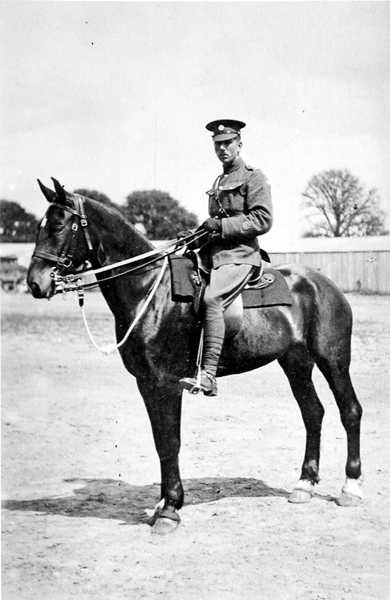 Sergent-major B.E.G Freeman sur Spider, Canterbury 1918 - English Photographer