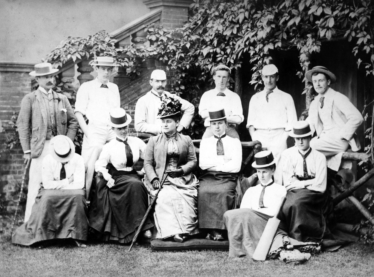 Équipe de cricket hommes et femmes victorienne, vers 1890 - English Photographer