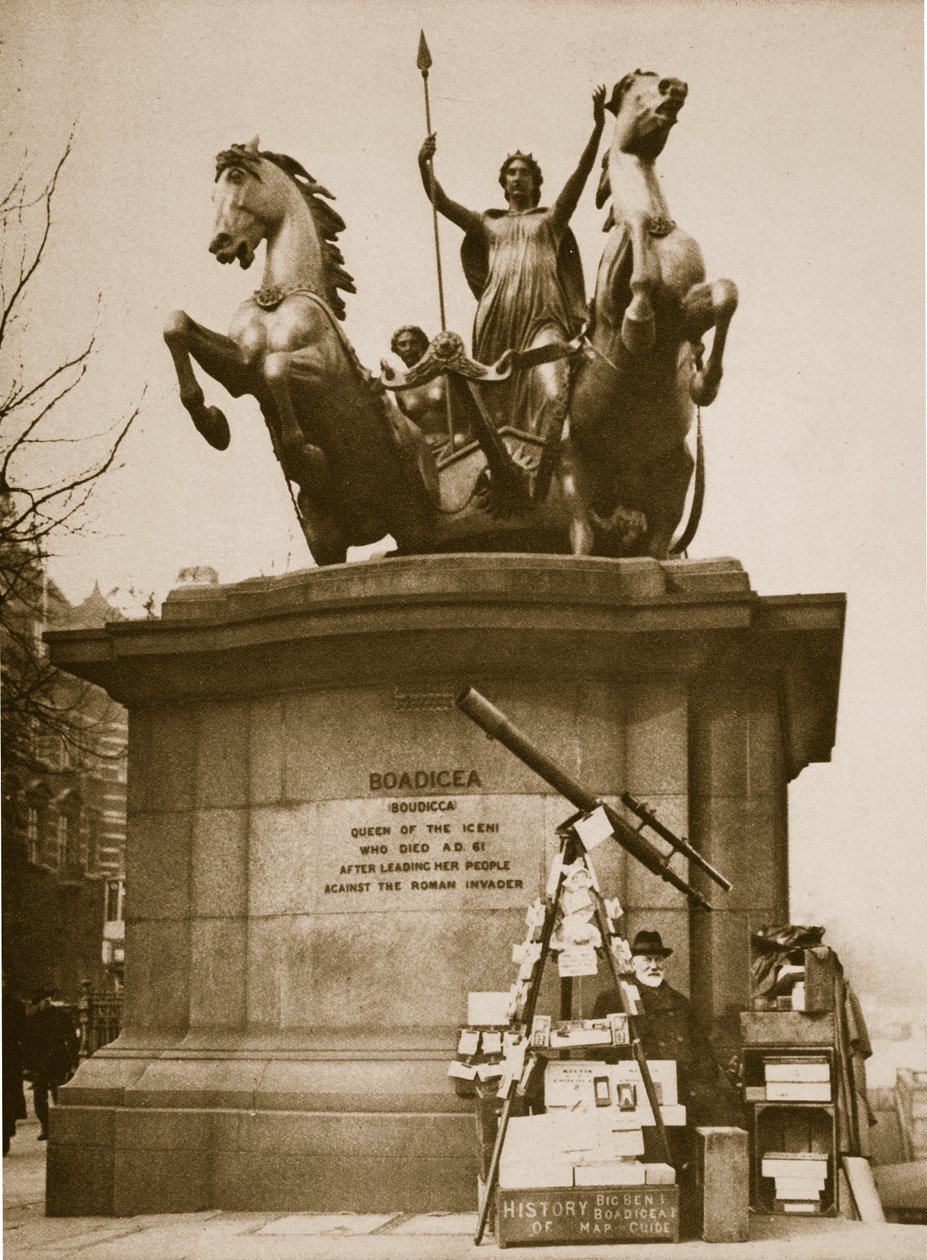 Monument à Boadicée sur le pont de Westminster - English Photographer