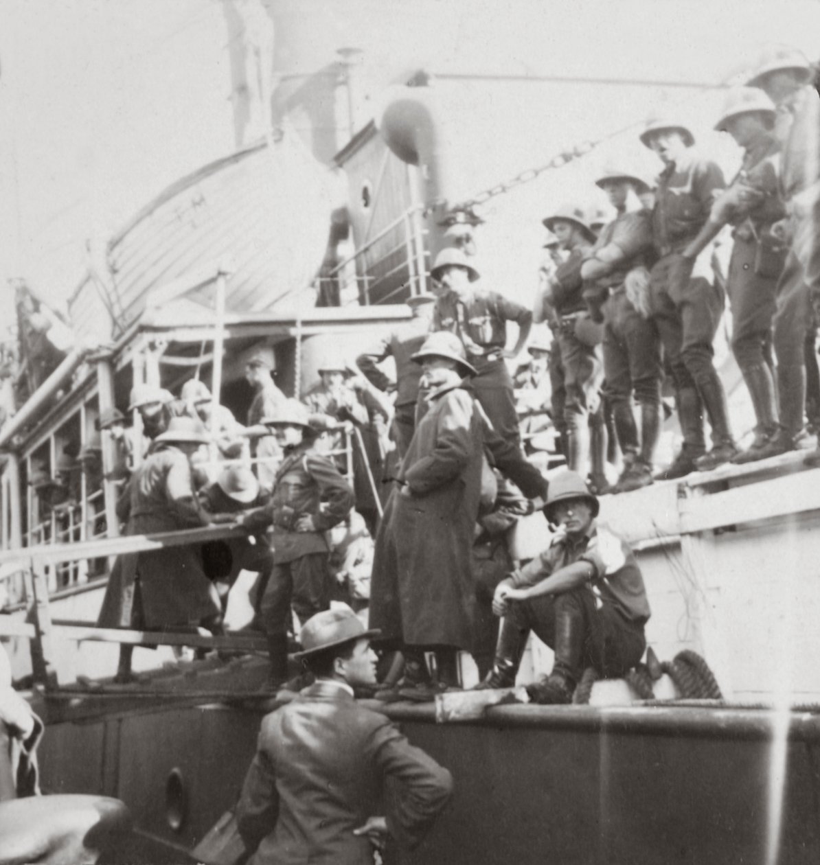 Dignes fils de la Mère Patrie - Artillerie de campagne du Cap en transport - English Photographer