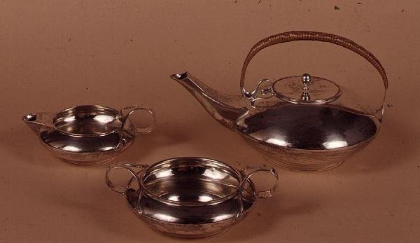 Service à thé par Haseler and Co. pour Liberty & Co., Birmingham, 1904 - English School