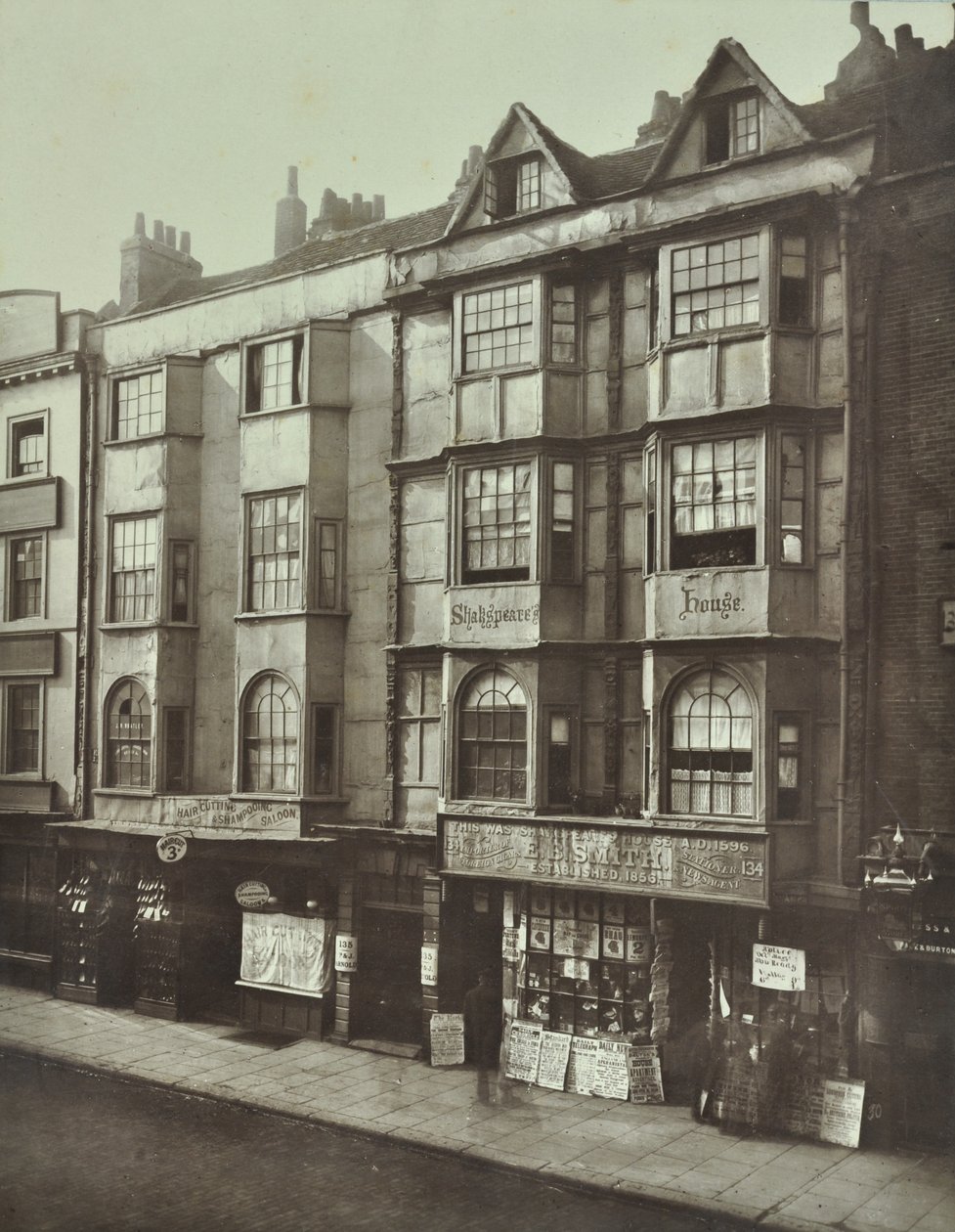 134-136 Aldersgate Street, Londres, 1879 - English Photographer