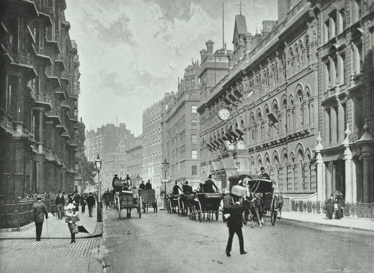 Army and Navy Stores, Victoria Street, Westminster : vue vers l