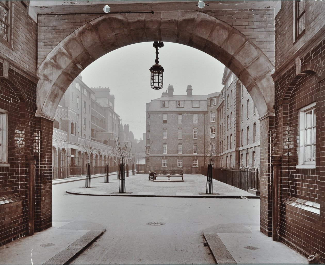 Bourne Estate : Kirkeby Buildings, Londres - English Photographer