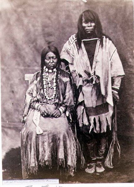 Couple indien Halispelm ou Pend