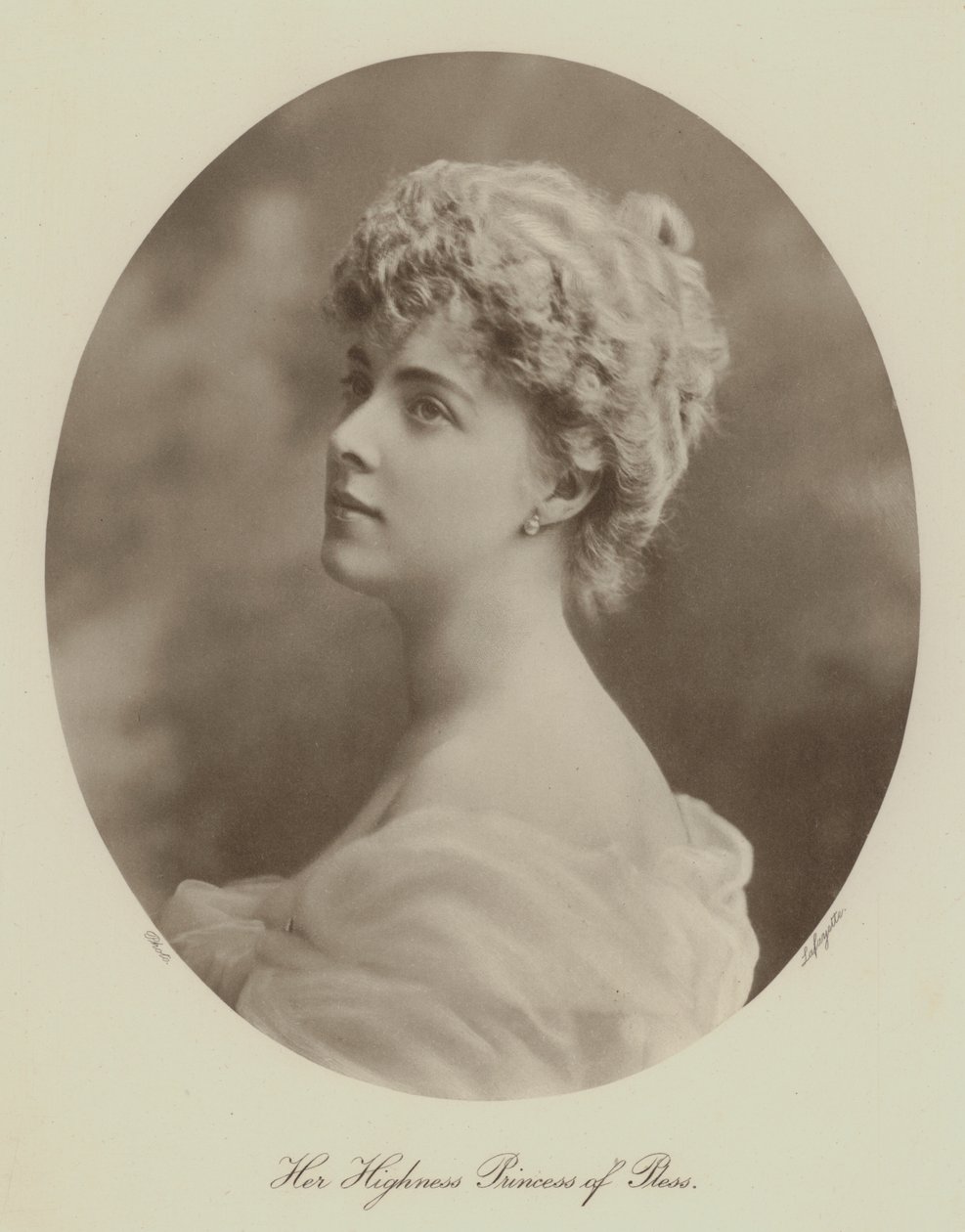 Son Altesse la Princesse de Pless (photo n/b) - English Photographer