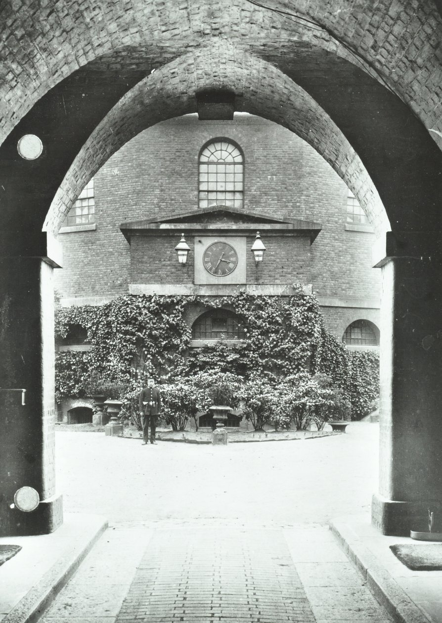 Prison de Millbank: chapelle à travers l