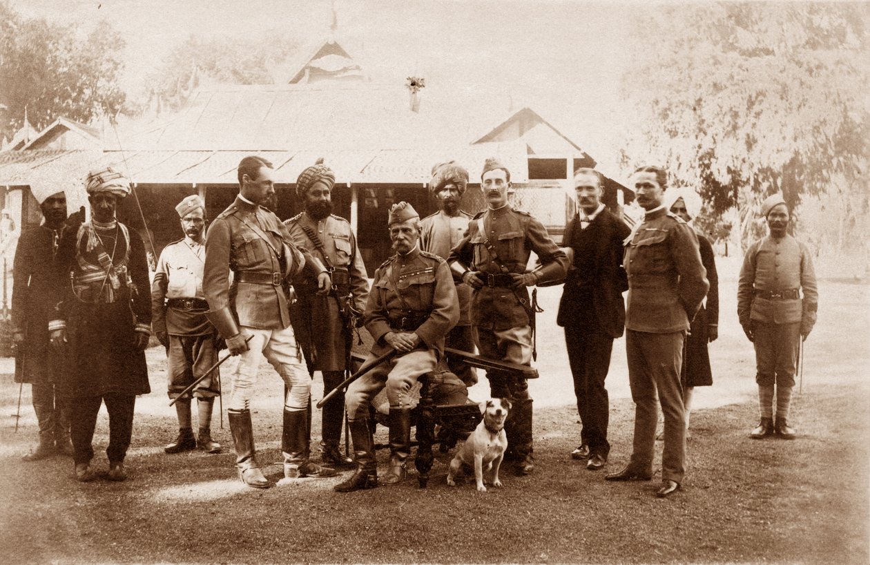Narrain Sing, Hassan Ali, Major Hamilton D. Taylor, Ram Singh, Mohamad Khan, HSR Sir Fred, Col. P. Carew, vers 1886 - English Photographer