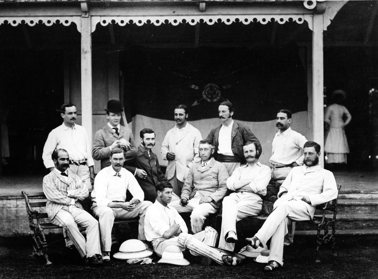 Ancien Harrovian Cricket 11 en Inde, 1878 - English Photographer