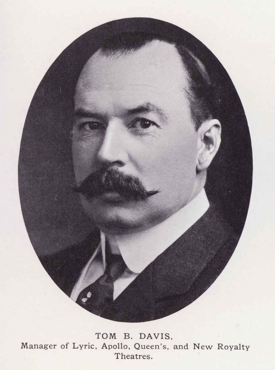 Hommes éminents de Londres : Tom B Davis - English Photographer