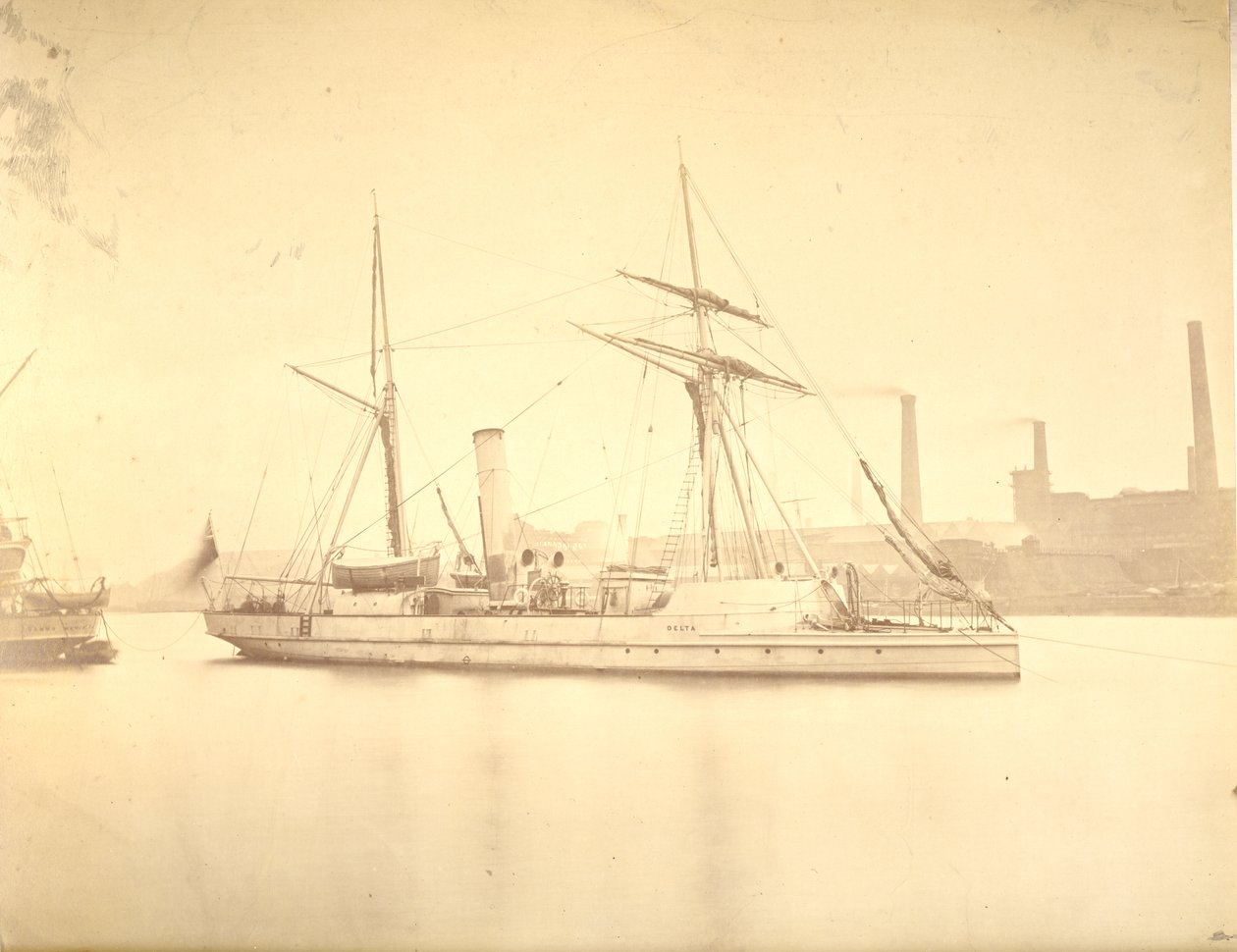 Le côté tribord du canonnière "Delta" amarré dans la rivière Tyne, vers 1876 - English Photographer