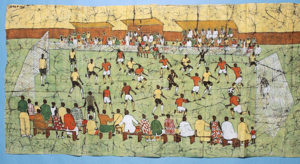 Batik africain illustrant un match de football avec des foules regardant dans les tribunes - English School