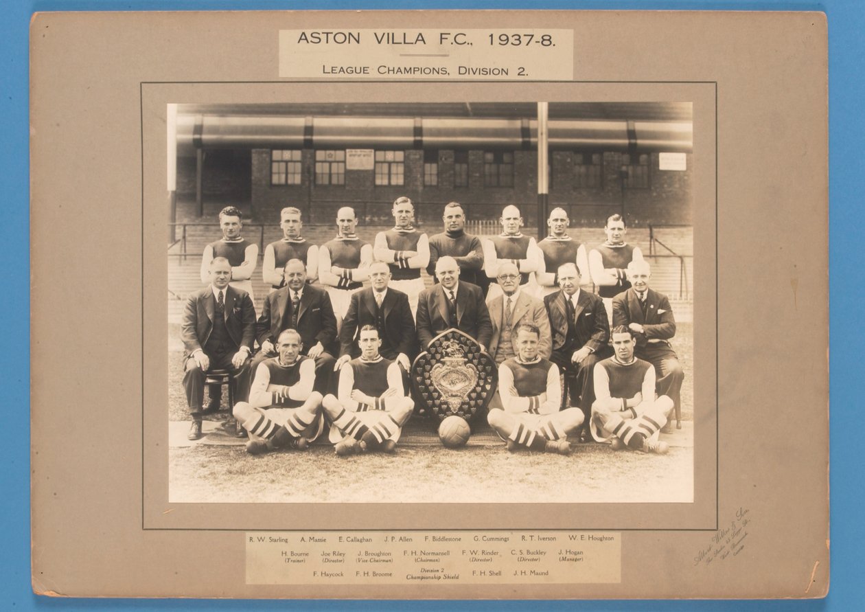 Aston Villa F.C., 1937-38, Champions de la Ligue, Division 2 - English School