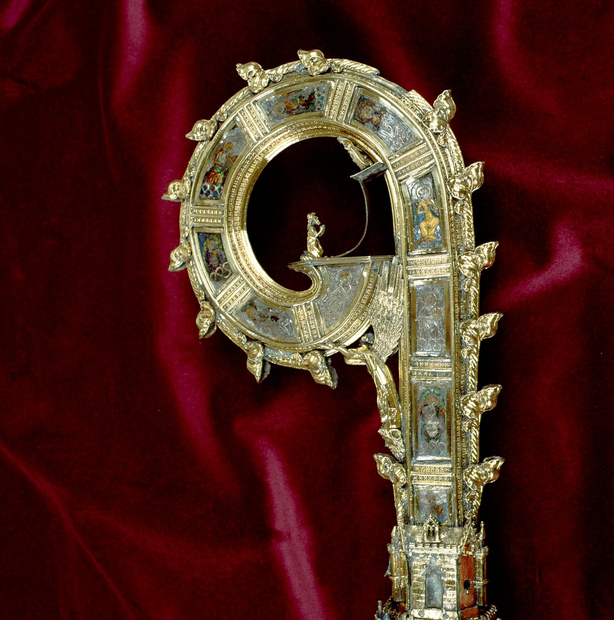 Crosse de la crosse de Guillaume de Wykeham (c.1320-1404) : côté Paul (détail) - English School