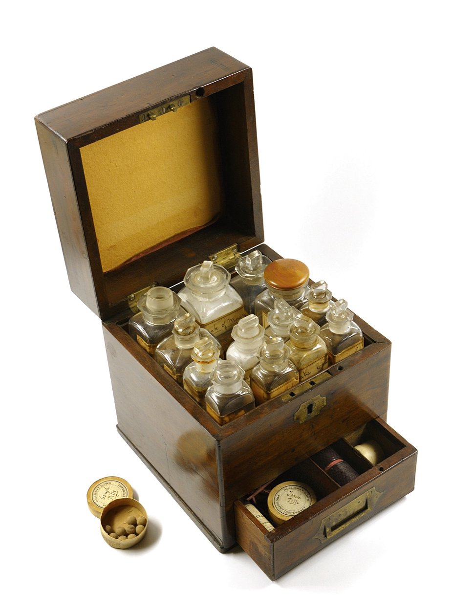 Coffret médical utilisé par Florence Nightingale pendant la guerre de Crimée, 1854-56 - English School