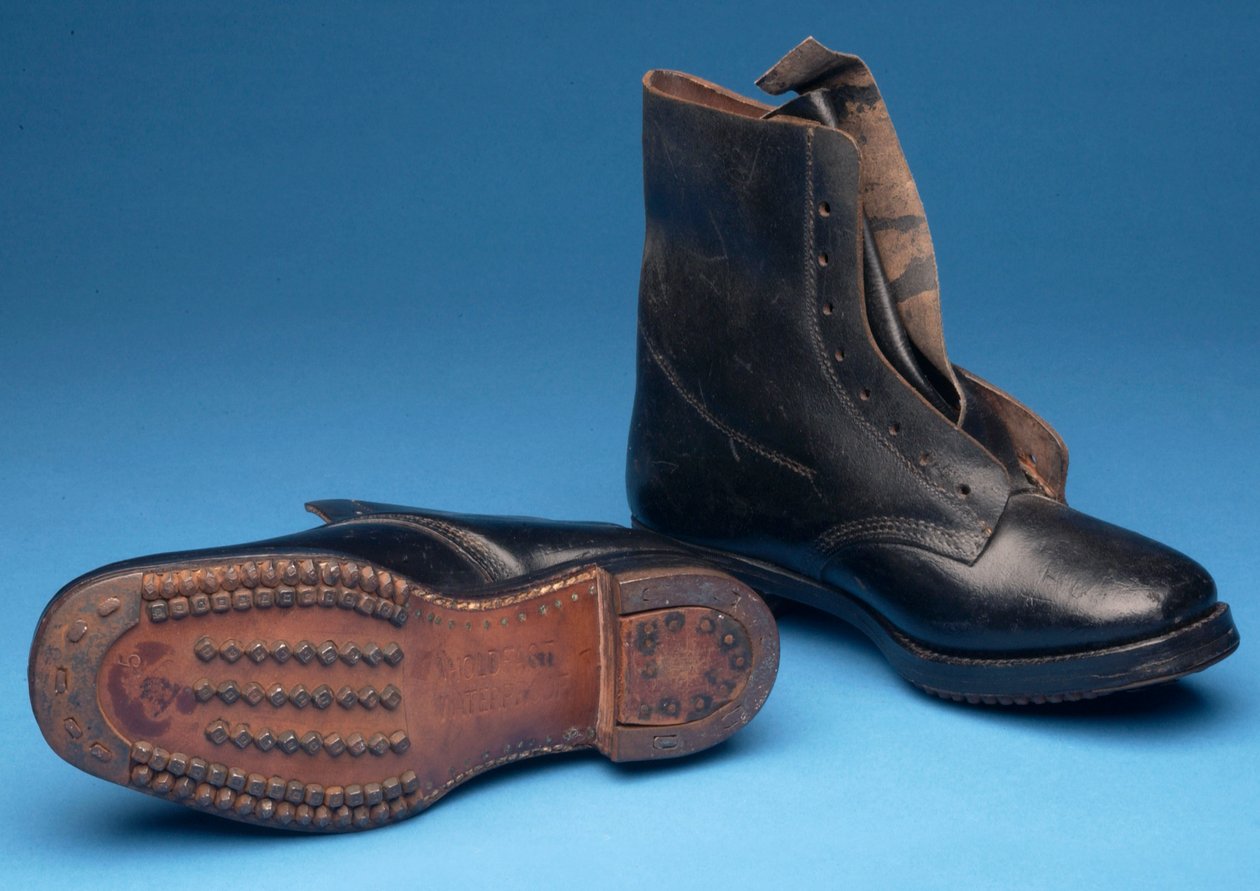 Paire de bottes de mineur Holdfast, début des années 1900 - English School