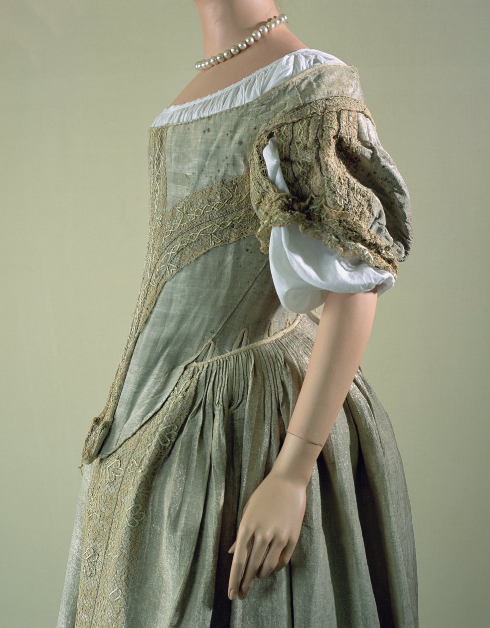 Robe en tissu d