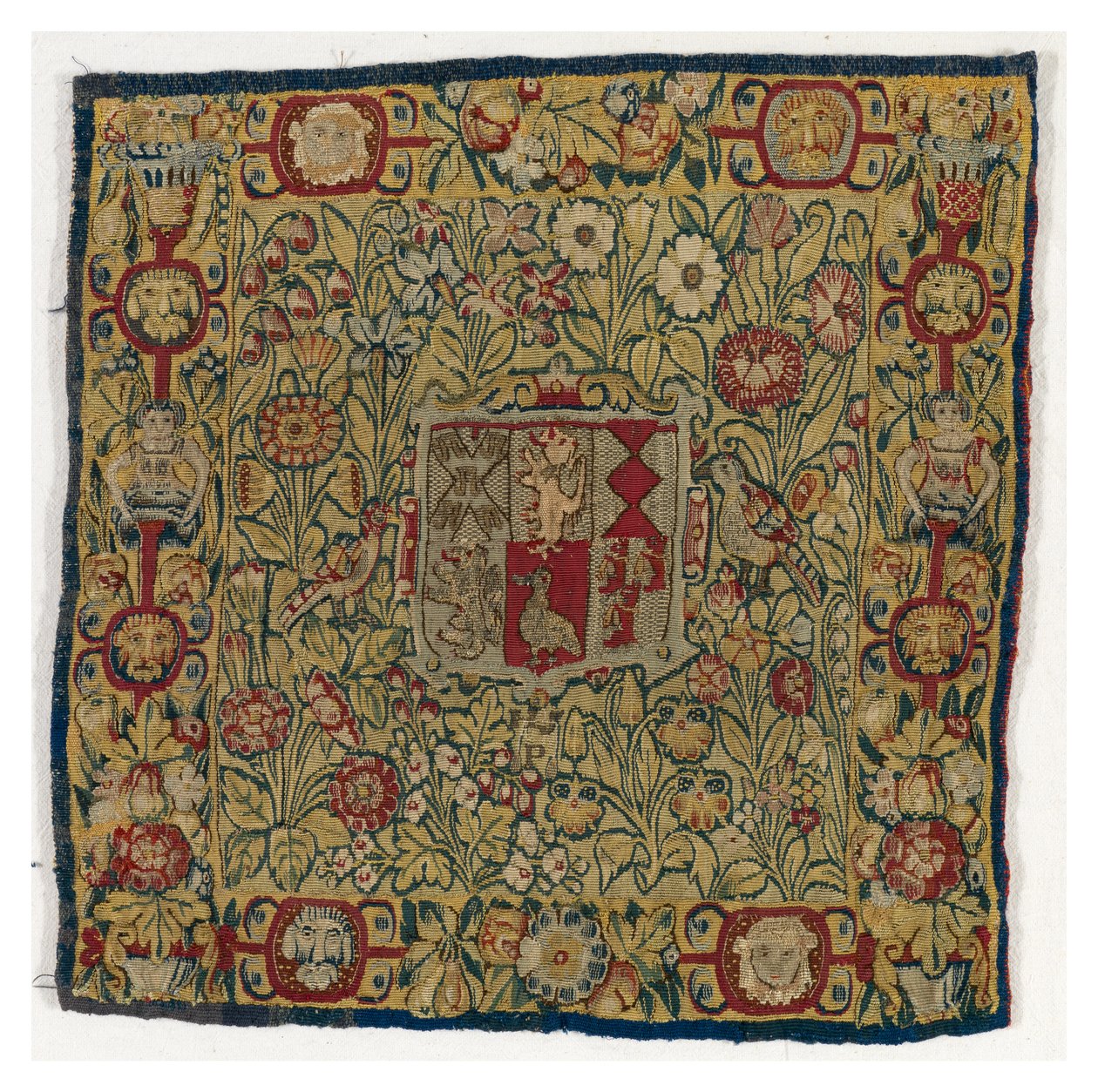Housse de coussin en tapisserie représentant les armes de Sacheverell - English School