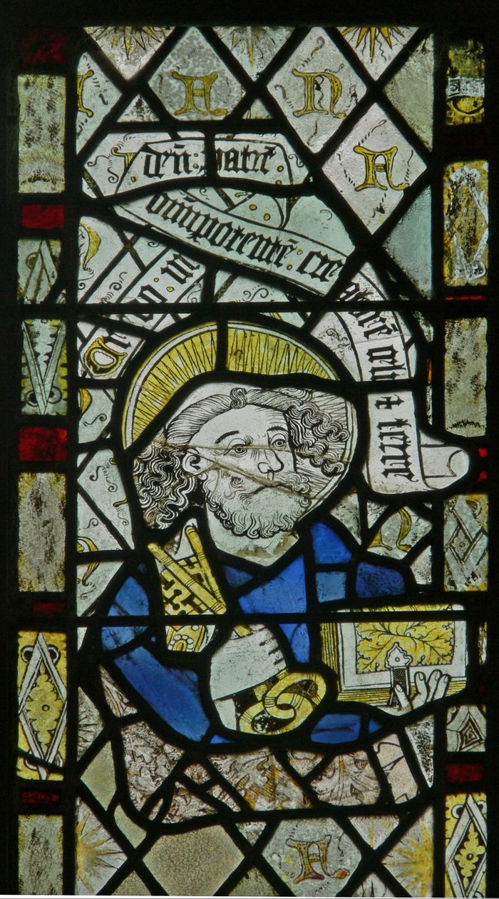 La fenêtre est représentant Saint Pierre - English School