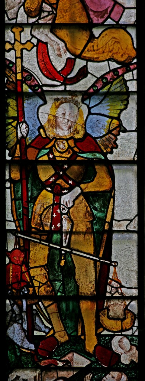 Fenêtre Ww représentant une scène du Jugement dernier : Saint Michel et autres détails - English School