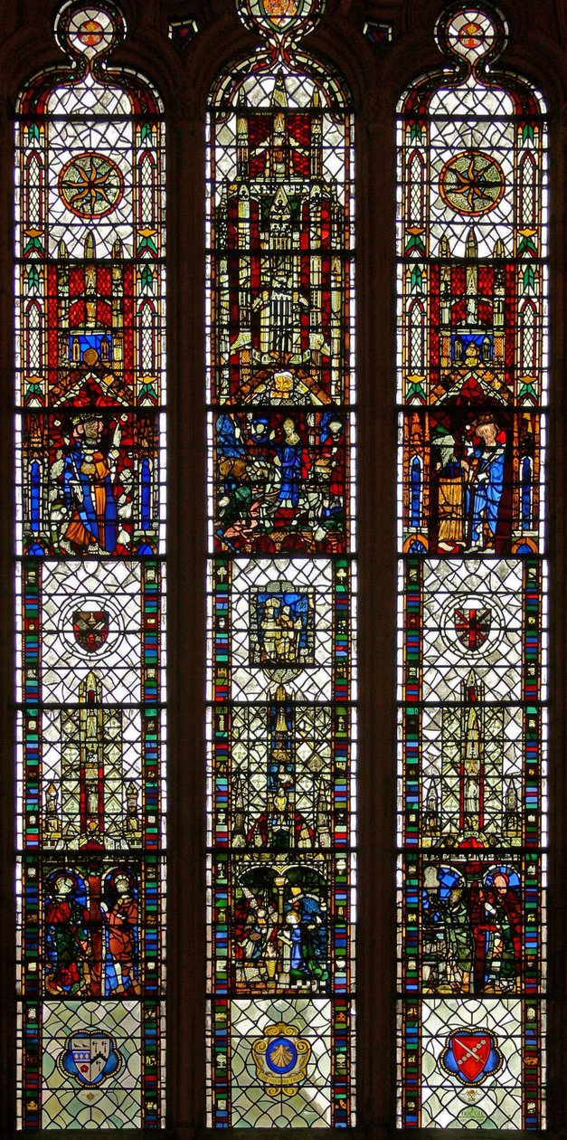 Fenêtre w31 représentant une fenêtre composite avec Saint Edmond, Saint Guillaume, Saint Georges, l