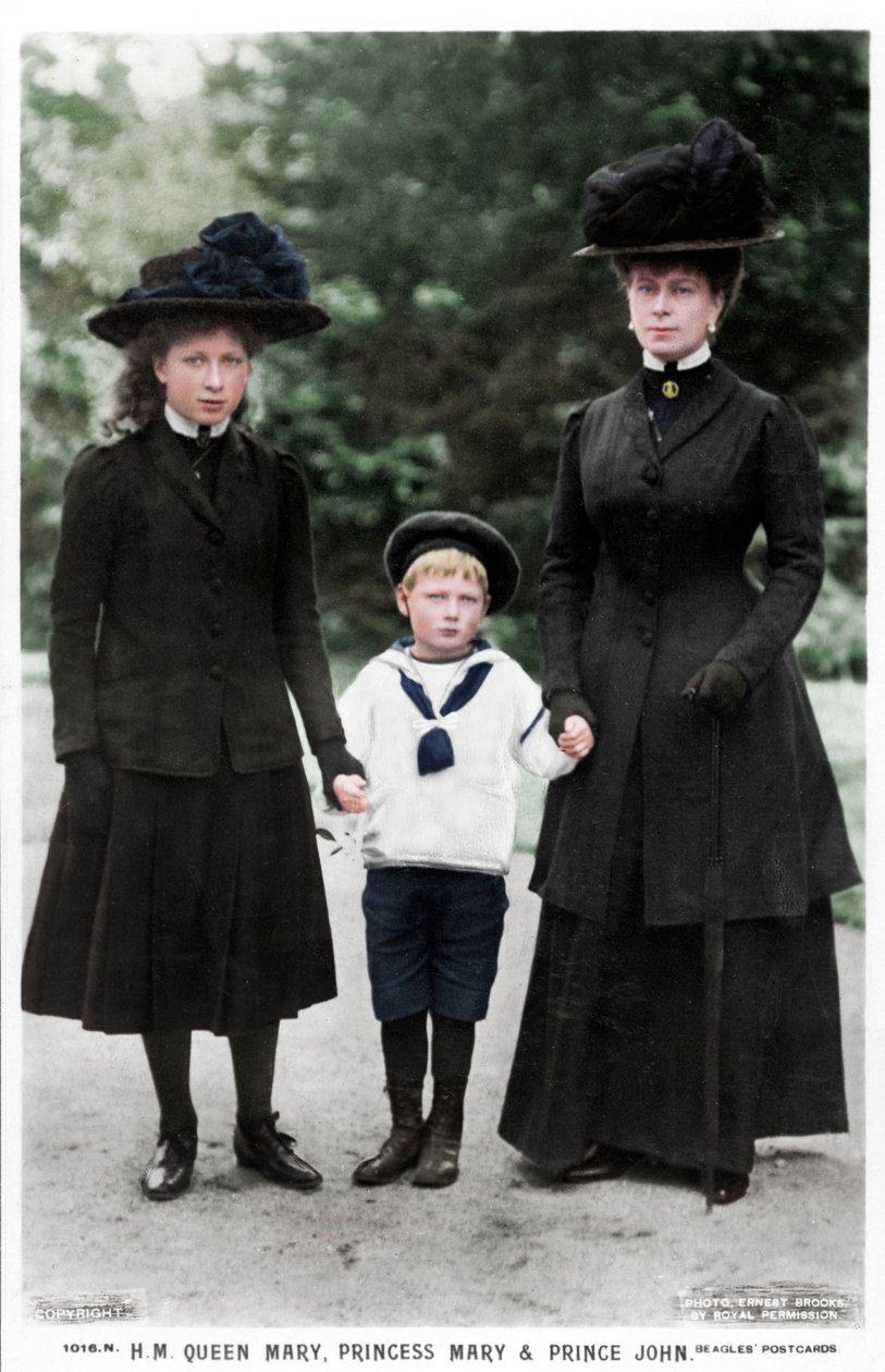 Reine Mary, princesse Mary et prince John, années 1910 - Ernest Brooks