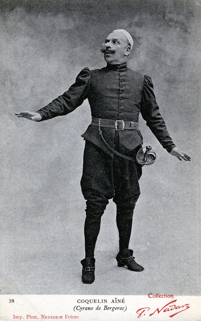 Constant Coquelin alias Coquelin aîné (1841-1909) en costume de Cyrano de Bergerac (photo n/b) - Etienne Neurdein