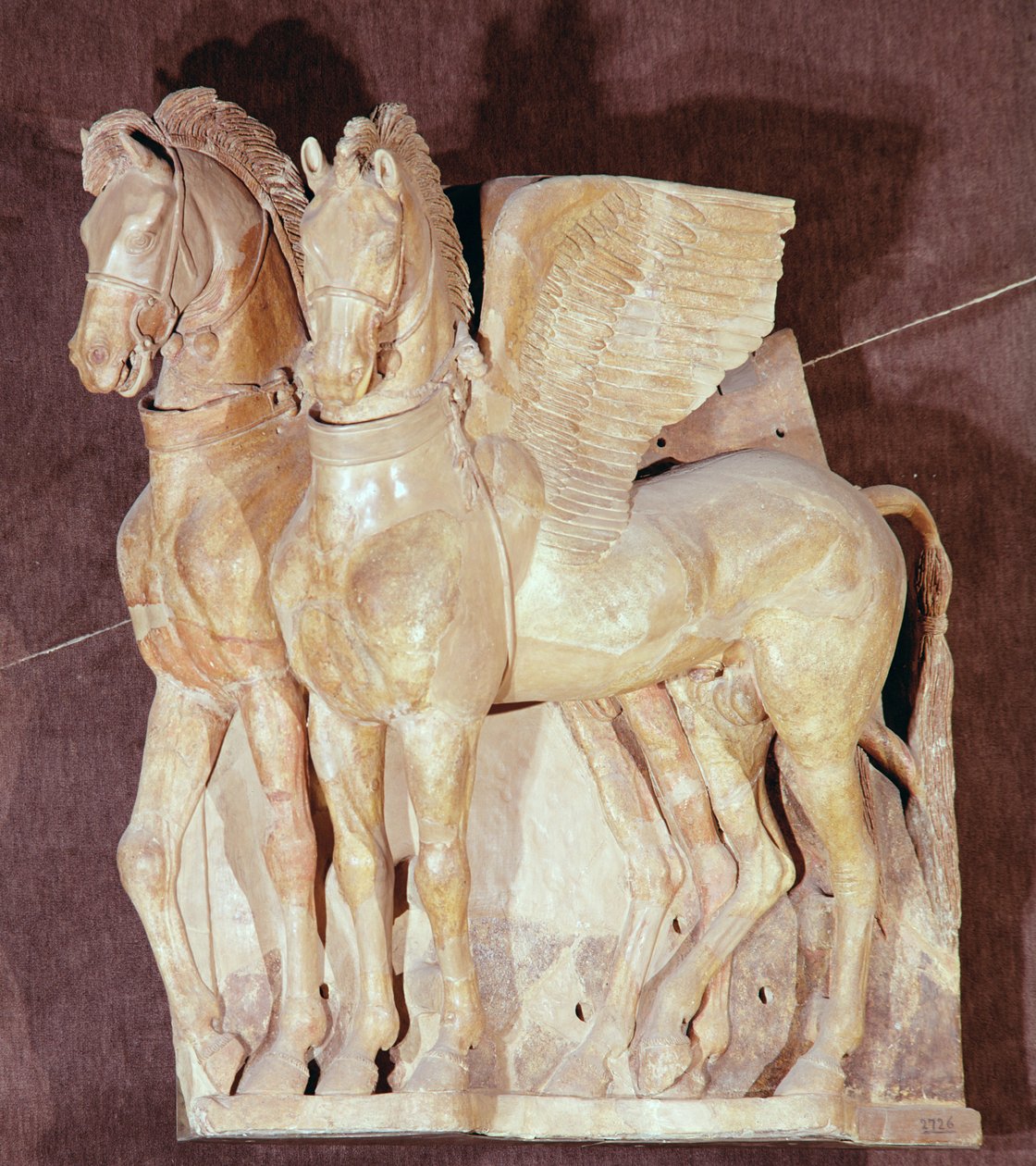 Deux chevaux ailés du fronton d