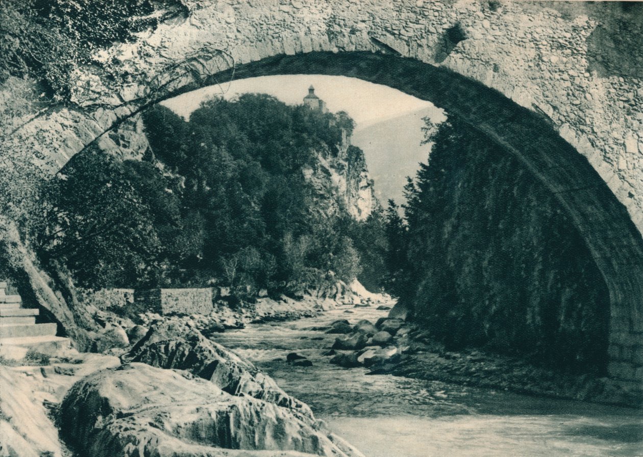 La rivière Passer et le château de Zeno, Merano, Tyrol du Sud, Italie, 1927 - Eugen Poppel