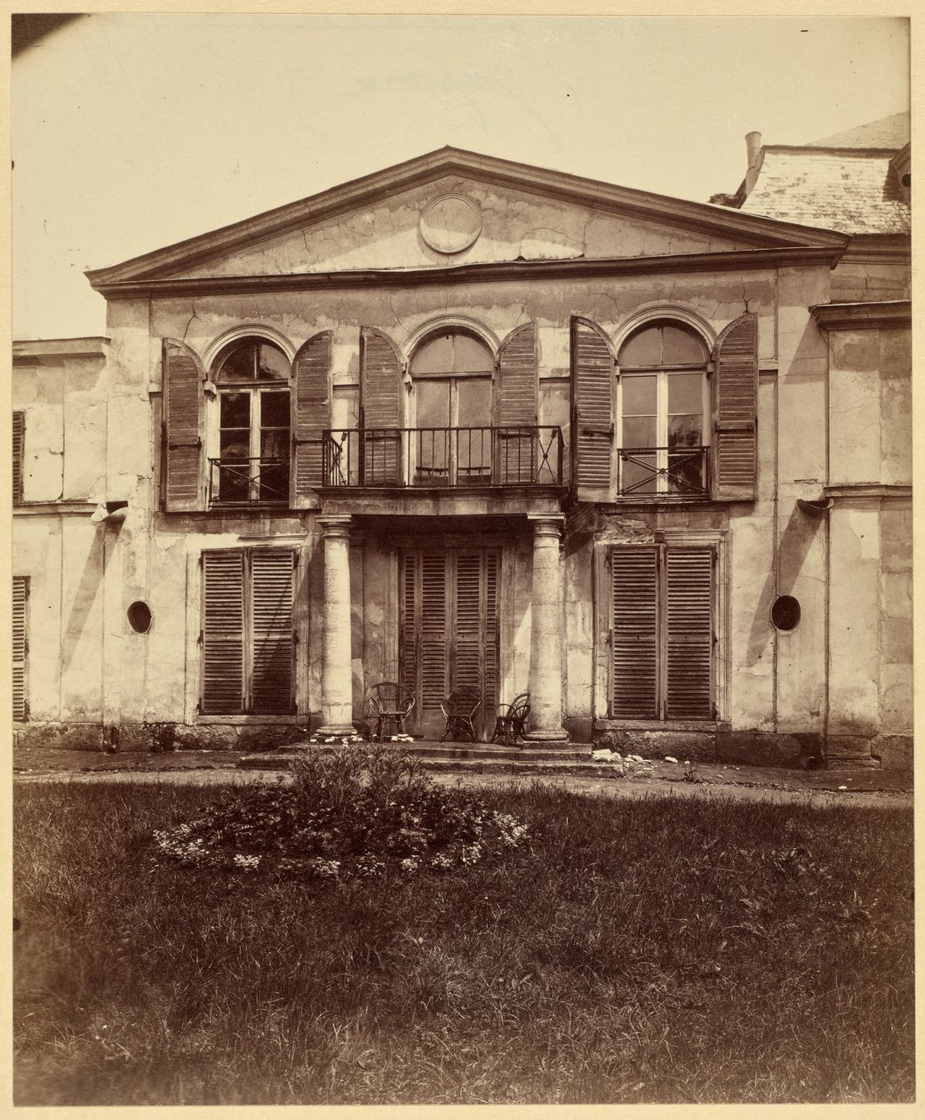 [Château Charon] - Eugène Atget