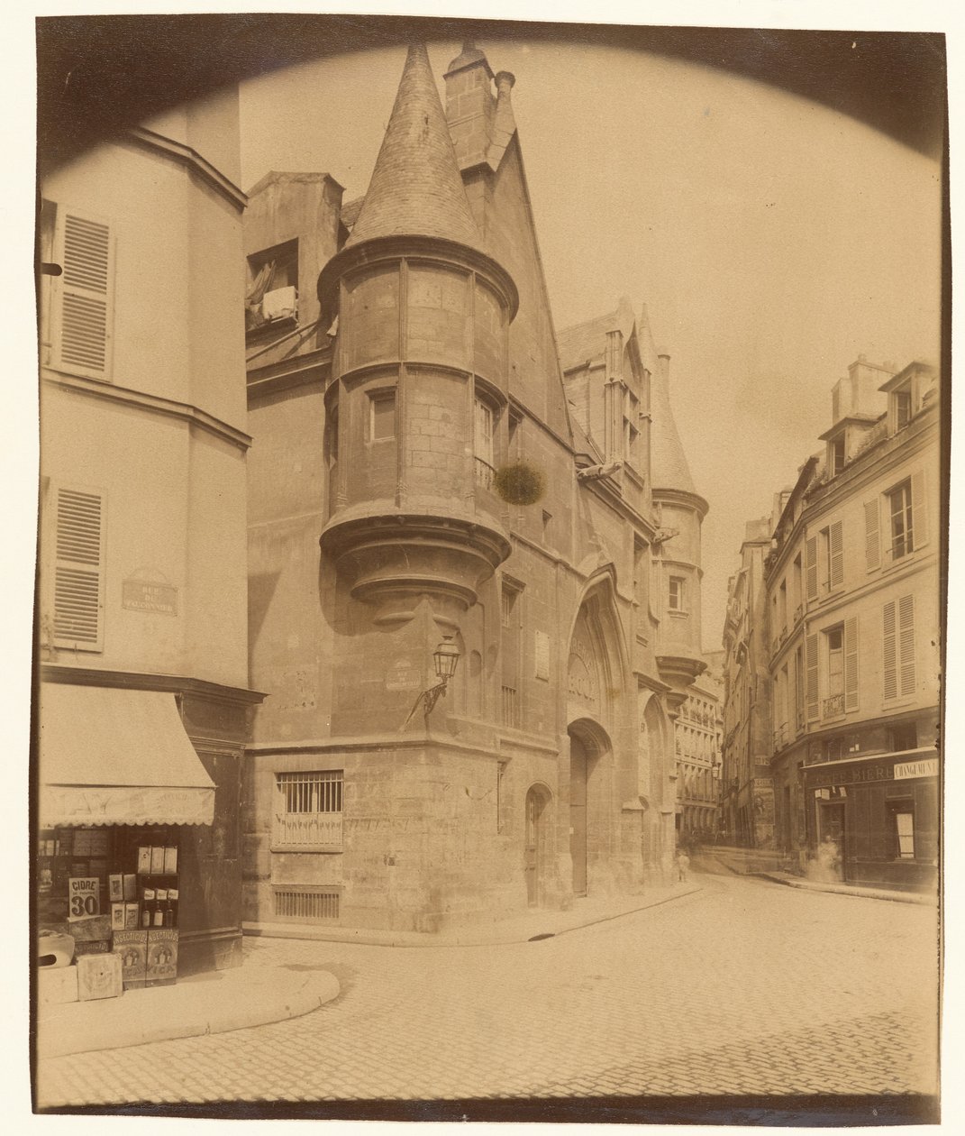 Hôtel de Sens, rue du Figuier - Eugène Atget