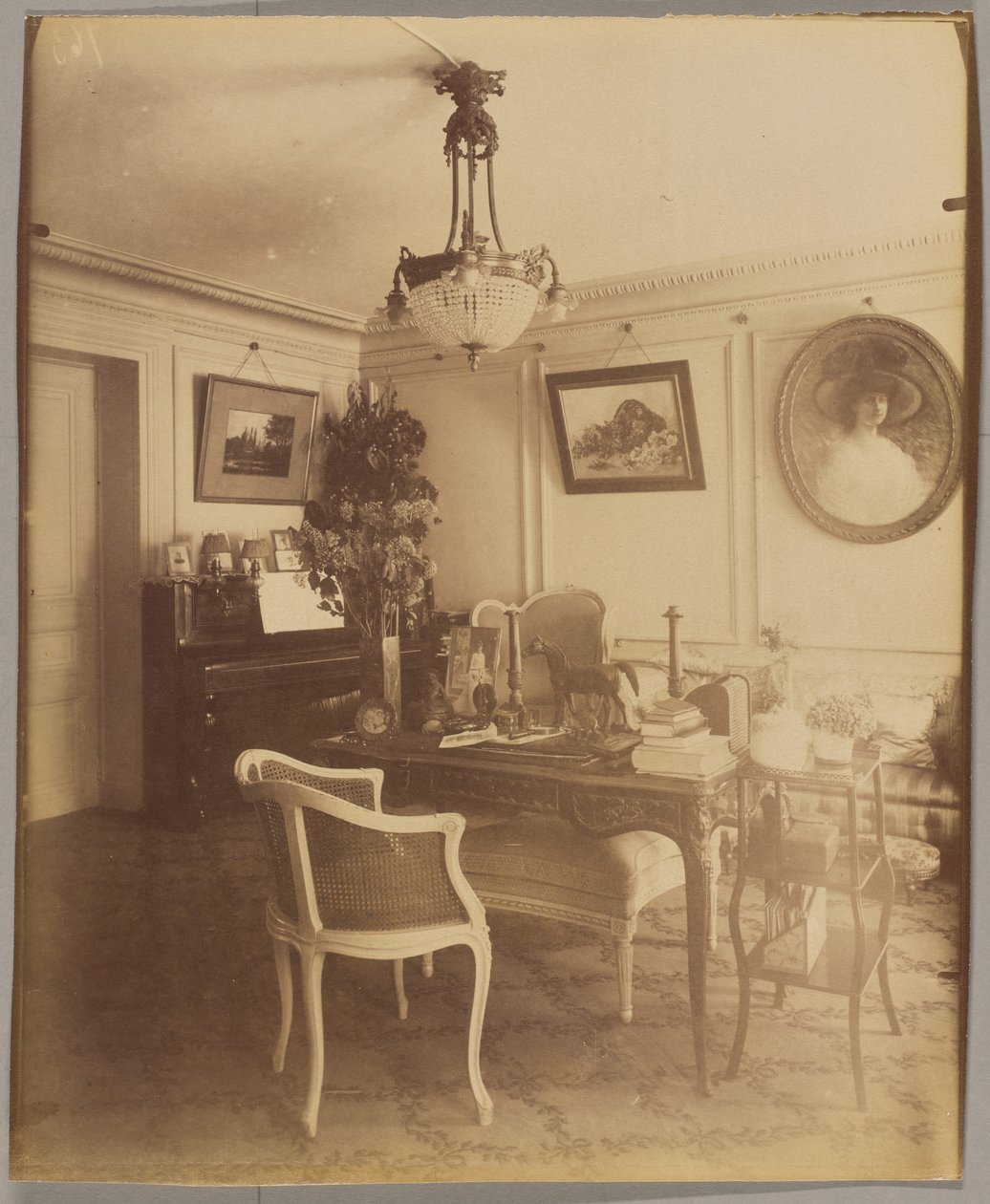 Intérieur de M. F., agent de change, rue Montaigne - Eugène Atget
