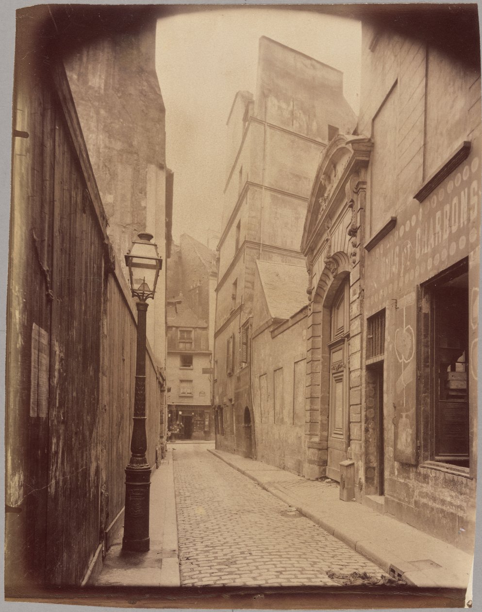 Rue Saint-Julien-le-Pauvre - Eugène Atget