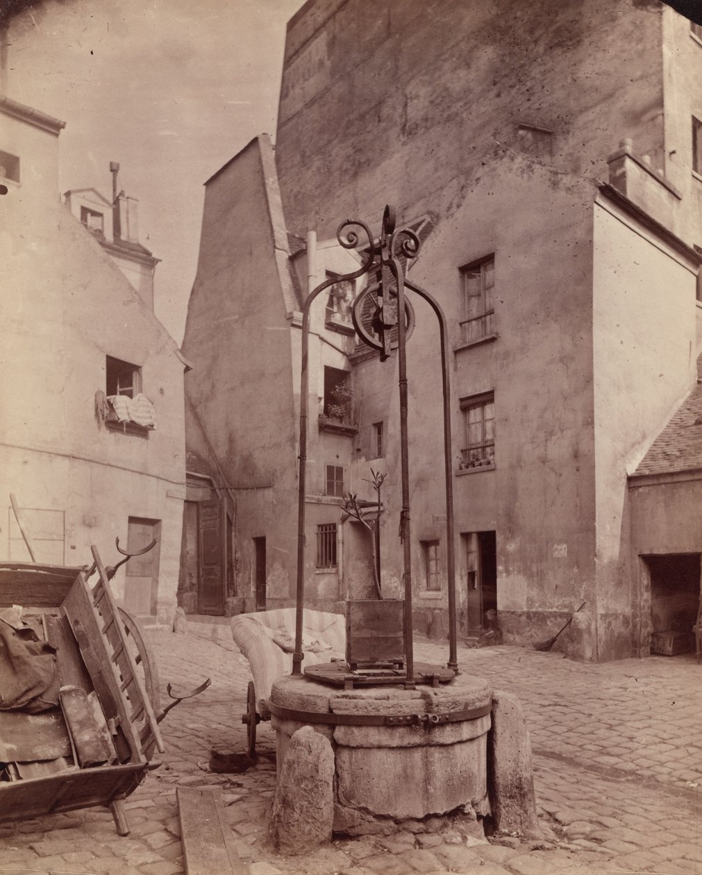 Rue Saint-Jacques - Eugène Atget