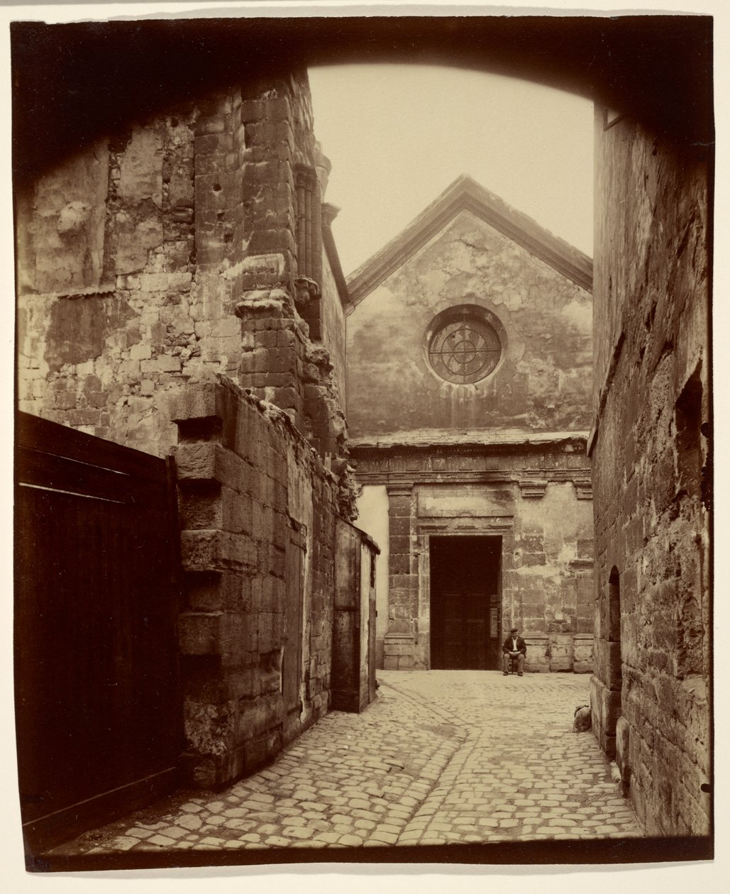 Portail de Saint-Julien-le-Pauvre - Eugène Atget