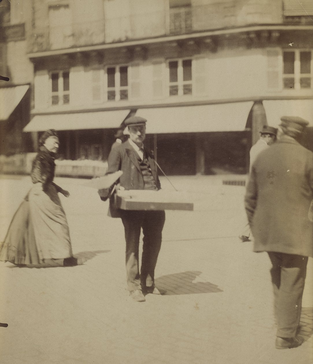 [Vendeur de rue] - Eugène Atget